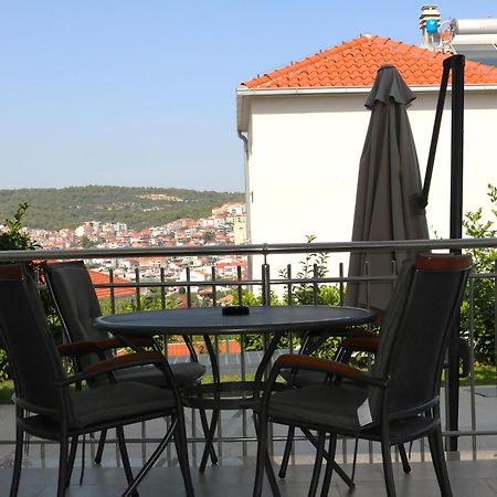 Andrea Apartments Τρογκίρ Εξωτερικό φωτογραφία
