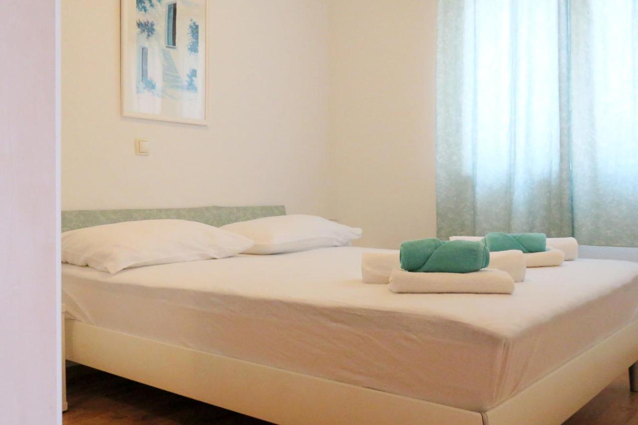 Andrea Apartments Τρογκίρ Εξωτερικό φωτογραφία