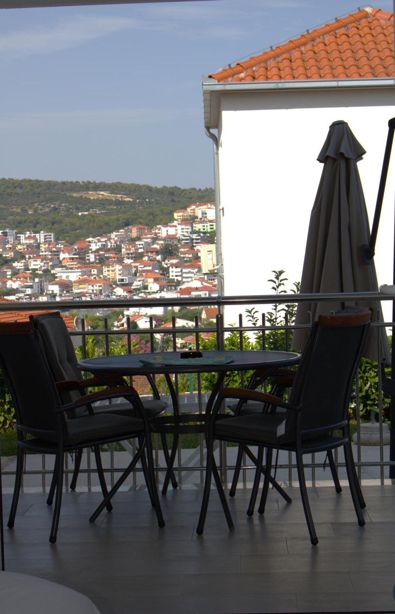 Andrea Apartments Τρογκίρ Εξωτερικό φωτογραφία