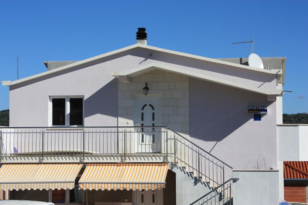 Andrea Apartments Τρογκίρ Εξωτερικό φωτογραφία